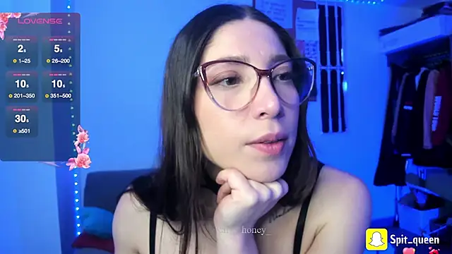 Spit queen online show from 05.19.26