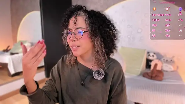 Emma Nakamura online show from 01.12.26