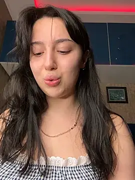 Tasty Nora online show from 04.17.26