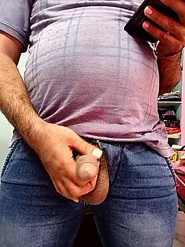 adicma123 online show from 10.10.25