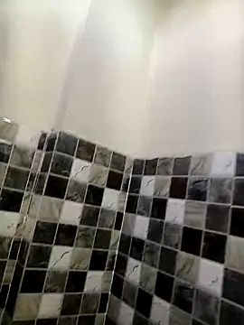 adicma123 online show from 11.20.25