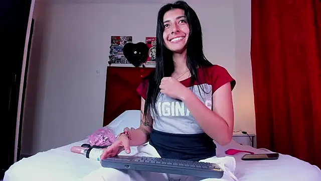 EmmaWilliamss online show from 02.20.25