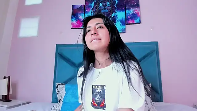 EmmaWilliamss online show from 03.05.25