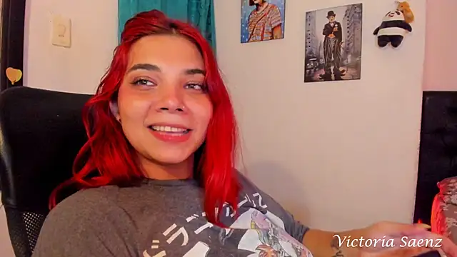 victoriaasaenz  online show from 02.02.25