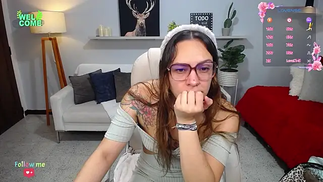 Bianca     online show from 10.18.25