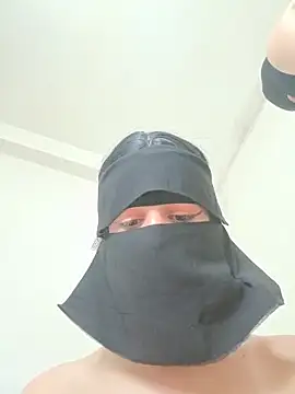 Snapshot of KHALIJIA-ARABIA-couple chatting on 02.05.26 KHALIJIA-ARABIA-couple online show from 02.05.26