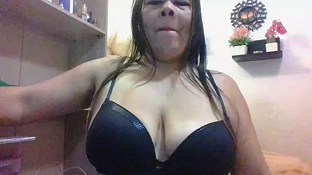 ChiaraFioree online show from 10.09.25