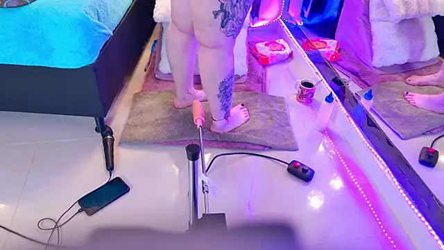 NathaxaLeans online show from 02.13.25