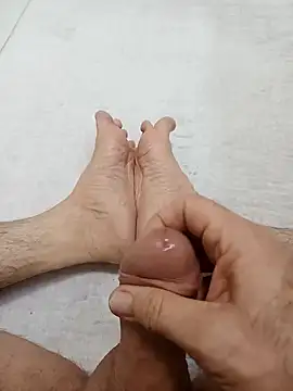 Hardapple01 online show from 12.14.24