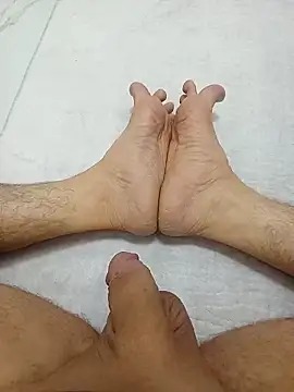 Hardapple01 online show from 10.01.25