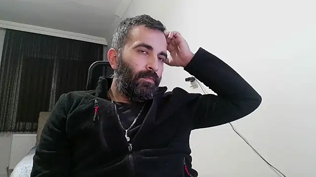 Snapshot of tgltplsr chatting on 12.15.24 tgltplsr online show from 12.15.24