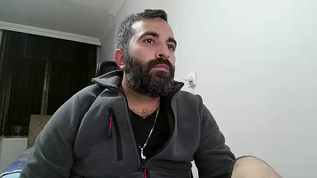 Snapshot of tgltplsr chatting on 12.22.24 tgltplsr online show from 12.22.24