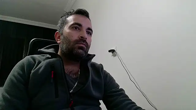 Snapshot of tgltplsr chatting on 12.23.24 tgltplsr online show from 12.23.24