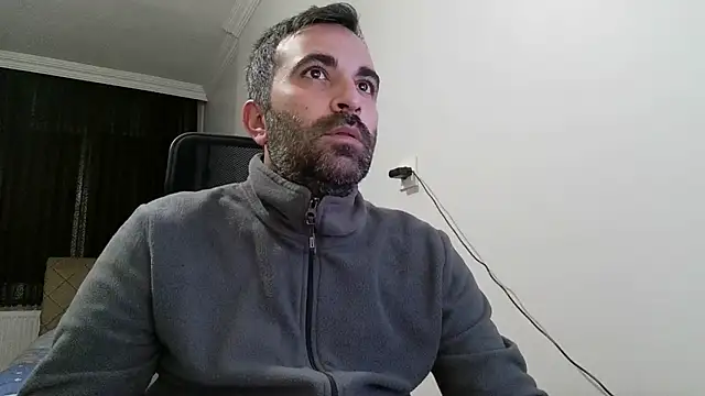 Snapshot of tgltplsr chatting on 12.26.24 tgltplsr online show from 12.26.24