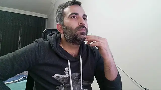 Snapshot of tgltplsr chatting on 12.29.24 tgltplsr online show from 12.29.24