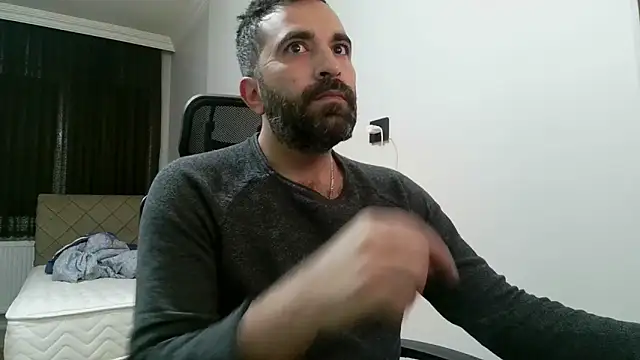 Snapshot of tgltplsr chatting on 02.16.25 tgltplsr online show from 02.16.25