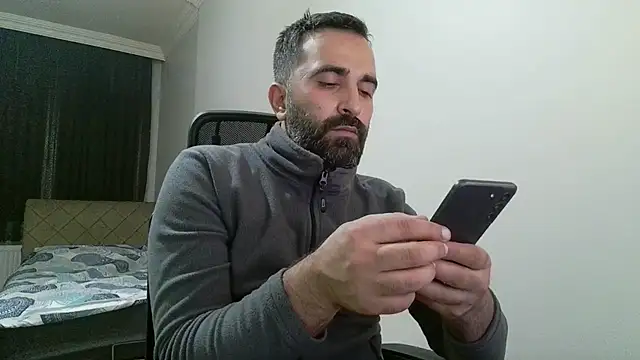 Snapshot of tgltplsr chatting on 03.09.25 tgltplsr online show from 03.09.25