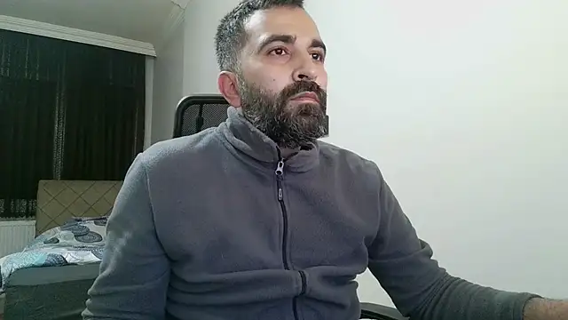 Snapshot of tgltplsr chatting on 03.11.25 tgltplsr online show from 03.11.25