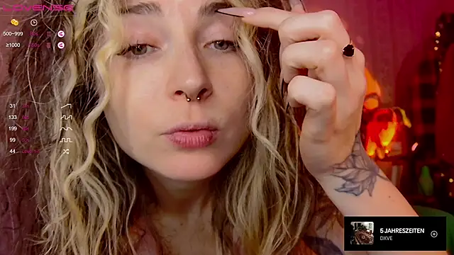 IttyKitty online show from 12.20.25