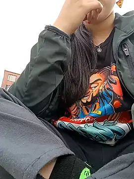 Snapshot of persefone_core chatting on 12.19.24 persefone core online show from 12.19.24