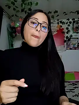 Snapshot of persefone_core chatting on 01.01.25 persefone core online show from 01.01.25