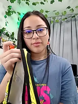 Snapshot of persefone_core chatting on 09.20.25 persefone core online show from 09.20.25