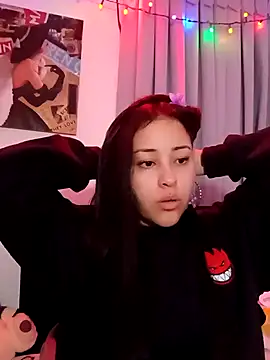 Snapshot of persefone_core chatting on 11.07.25 persefone core online show from 11.07.25