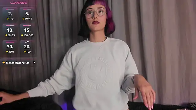 tati cardenas online show from 02.28.25