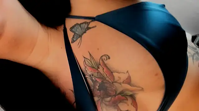 Snapshot of Alexamonstercocktsx chatting on 12.10.24 Alexamonstercocktsx online show from 12.10.24