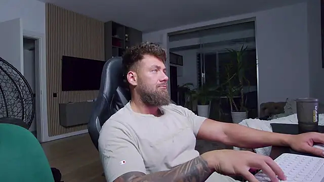 UbbeViking online show from 01.10.25