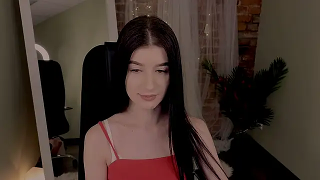 LauraCoy online show from 12.25.24