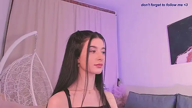 LauraCoy online show from 05.07.26