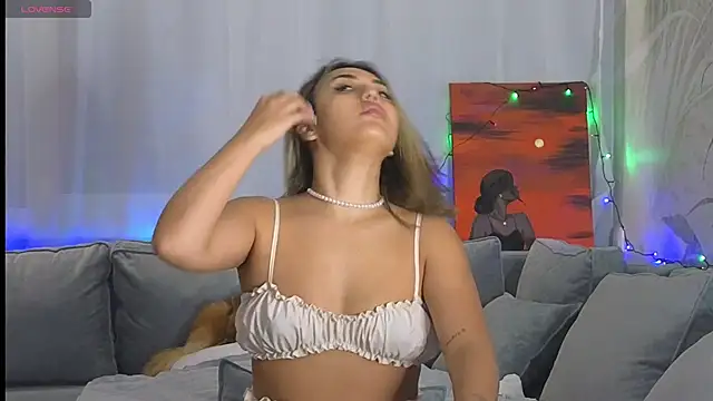 lily  foster online show from 12.13.24