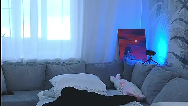 lily  foster online show from 01.20.25