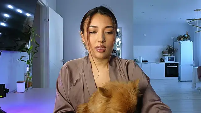 lily  foster online show from 03.19.25