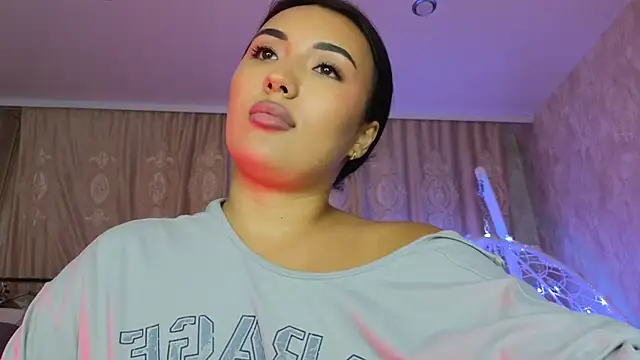 lily  foster online show from 02.17.26