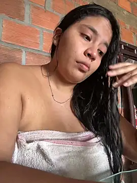 moncerrat luna online show from 01.29.25