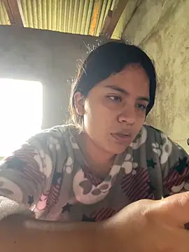 moncerrat luna online show from 02.21.25