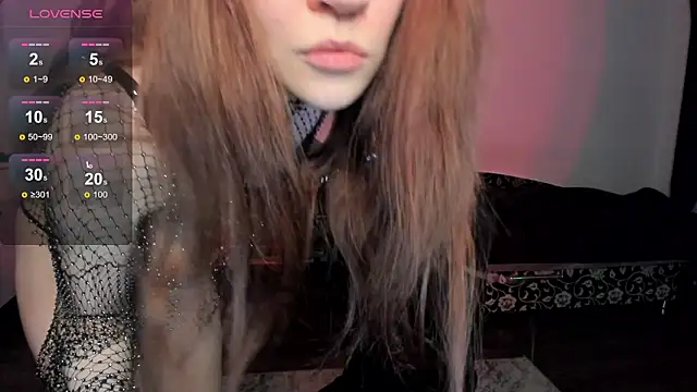 Snapshot of KitsuneRem chatting on 02.10.26 KitsuneRem online show from 02.10.26