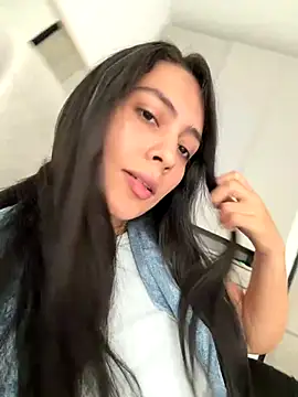 Sophie  Foxxx online show from 11.17.25