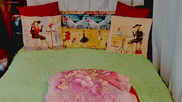 stiphlermom online show from 09.24.25