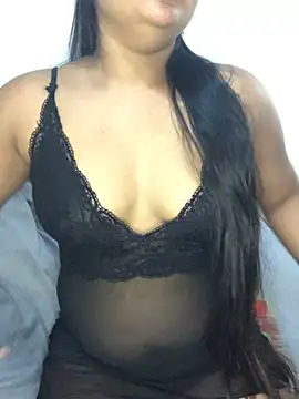 Rose Olivia online show from 12.08.24