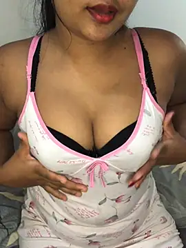 Rose Olivia online show from 01.27.25