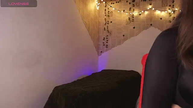 kisstarxxx online show from 11.22.25