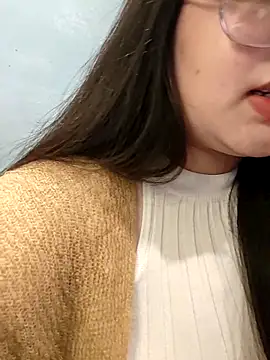 ANNELIESE  online show from 02.25.25
