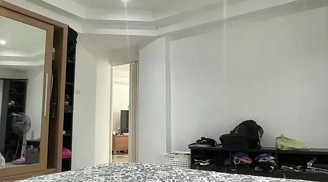 claudiacvc95 online show from 01.23.25