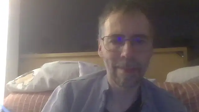 ptitcanard60600 online show from 11.08.25