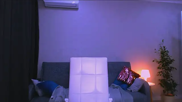 LesleySweet online show from 02.05.26