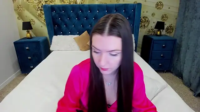 Katrina Minchels online show from 03.15.26