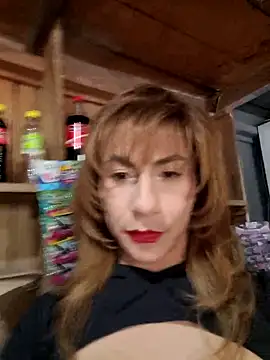 Snapshot of Evehampy chatting on 05.15.26 Evehampy online show from 05.15.26